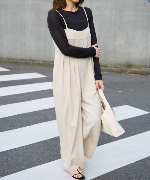model：164cm / size：F