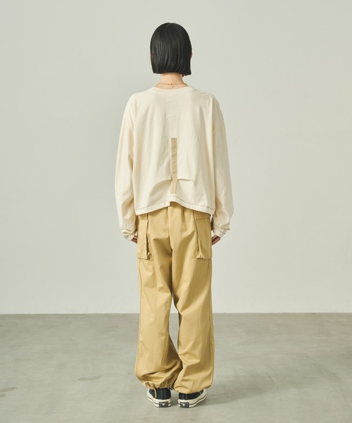 kha:ki(カーキ)の「「KHA:KI / カーキ」 リメイクTEEカーディガン REMAKE TEE CARDIGAN(カーディガン/ボレロ・レディース・ブラック/オフホワイト/サンドベージュ・1)」の20枚目の写真