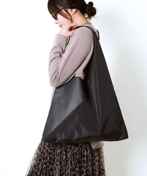 セール】《三角フォルムで差がつく》レディース 合皮×布帛 トート