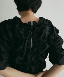 anuke（アンヌーク）の「Typewriter Shirring Tops（Tシャツ