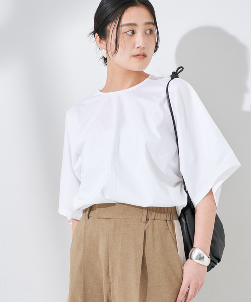 journal standard L'essage（ジャーナルスタンダードレサージュ）の「デザインフォルムカットソー（Tシャツ/カットソー・レディース・ベージュ/ブラック/ホワイト・FREE）」の17枚目の写真