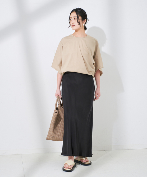 journal standard L'essage（ジャーナルスタンダードレサージュ）の「デザインフォルムカットソー（Tシャツ/カットソー・レディース・ベージュ/ブラック/ホワイト・FREE）」の18枚目の写真