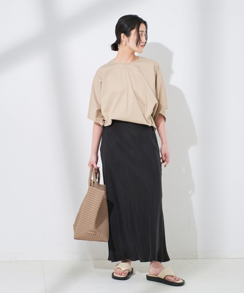 journal standard L'essage（ジャーナルスタンダードレサージュ）の「デザインフォルムカットソー（Tシャツ/カットソー・レディース・ベージュ/ブラック/ホワイト・FREE）」の21枚目の写真