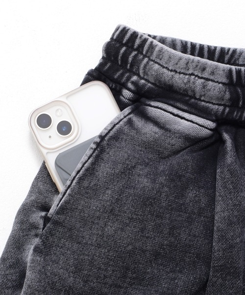 Revo.（レボ）の「グランジ加工 ワンポイント ロゴ刺繍 ダブルタック 裏毛 スウェットパンツ（スウェットパンツ・メンズ・スモークピンク/チャコール/オフホワイト/ブラウン・L/M）」の10枚目の写真