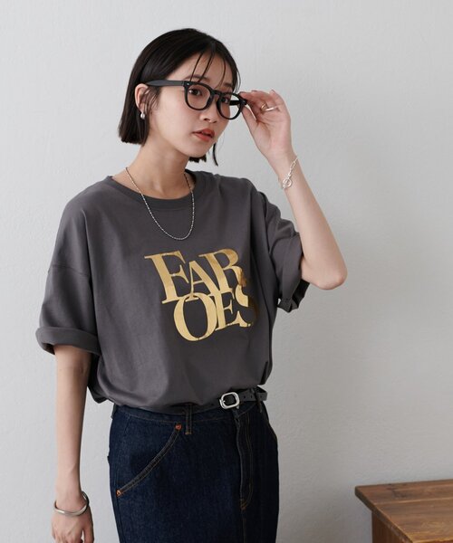 DISCOAT（ディスコート）の「【WEB限定】ヒビワレロゴ箔プリントTシャツ《ユニセックス》（Tシャツ/カットソー・レディース・チャコールグレー/オフホワイト・FREE/SMALL）」の5枚目の写真