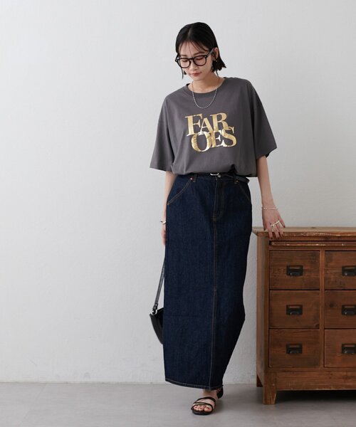 DISCOAT（ディスコート）の「【WEB限定】ヒビワレロゴ箔プリントTシャツ《ユニセックス》（Tシャツ/カットソー・レディース・チャコールグレー/オフホワイト・FREE/SMALL）」の11枚目の写真