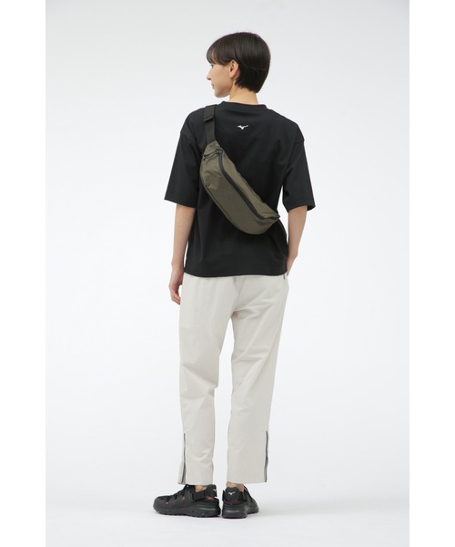 MARGARET HOWELL（マーガレットハウエル）の「COTTON POLYESTER JERSEY TOP（Tシャツ/カットソー・レディース・ホワイト/グリーン/ブラック・2）」の10枚目の写真