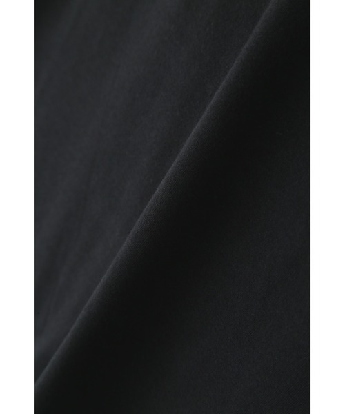 MARGARET HOWELL（マーガレットハウエル）の「COTTON POLYESTER JERSEY TOP（Tシャツ/カットソー・レディース・ホワイト/グリーン/ブラック・2）」の12枚目の写真