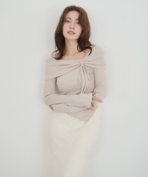 mellowneon（メロウネオン）の「アシメリボンカットソー（Tシャツ/カットソー・レディース・ベージュ/アイボリー/ブラック・FREE）」の5枚目の写真