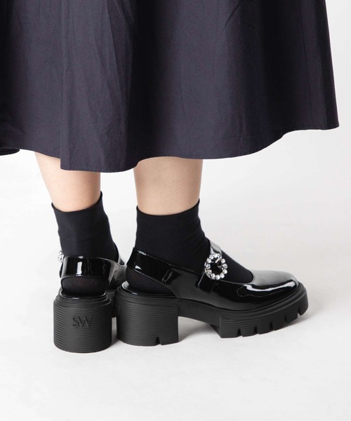 STUART WEITZMAN(スチュアートワイツマン)の「STUART WEITZMAN SOHO GEM MARY JANE SLINGBACK スチュアート・ワイツマン ソーホー メリージェーン スリングバック バレエシューズ(サンダル・レディース・ブラック・37.5/37/36/36.5/35.5)」の16枚目の写真