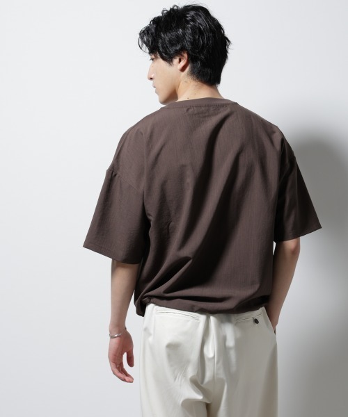 NANO universe（ナノユニバース）の「セオアルファ プルオーバーシャツ（Tシャツ/カットソー・メンズ・ブラック/ブラウン/ネイビー・L/M/S）」の13枚目の写真