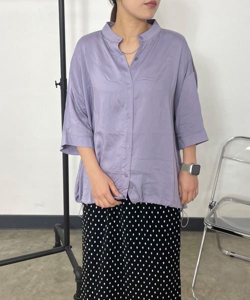 CRB（シーアールビー）の「バックフリルドロストブラウス（シャツ/ブラウス・レディース・ブラック/オフホワイト/ラベンダー/グリーン・F）」の4枚目の写真