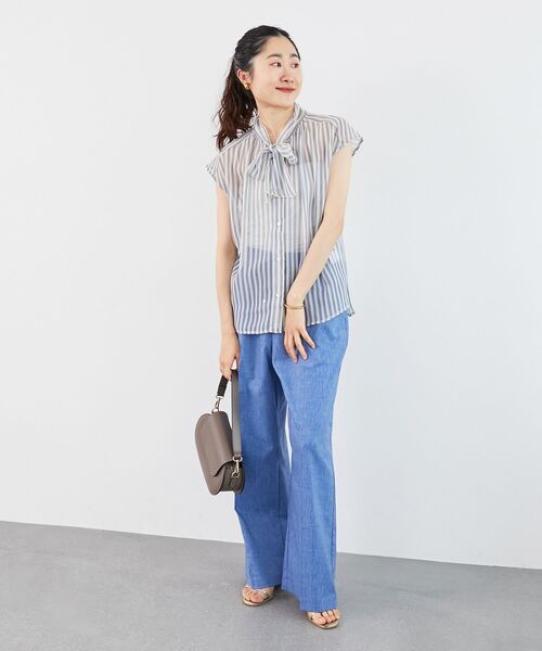 le.coeur blanc（ルクールブラン）の「《手洗い可能》楊柳シアーストライプボウタイブラウス（シャツ/ブラウス・レディース・グレー系その他/ブルー系その他3・38）」の5枚目の写真