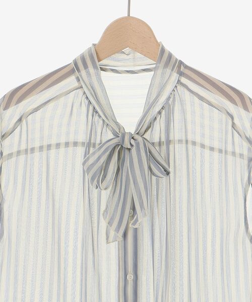 le.coeur blanc（ルクールブラン）の「《手洗い可能》楊柳シアーストライプボウタイブラウス（シャツ/ブラウス・レディース・グレー系その他/ブルー系その他3・38）」の10枚目の写真