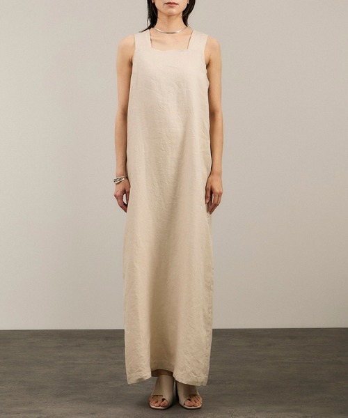 SALON adam et rope'(サロン アダム エ ロペ)の「リネンツイルスクエアーネックジャンパースカート(ジャンパースカート・レディース・ブラック/ピンク/ベージュ・S/M)」の16枚目の写真