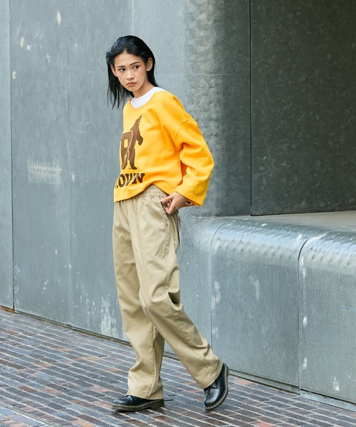 PENNEYS(ぺニーズ)の「PENNEYS/ペニーズ BASQUE PRINTED SWEAT トレーナー ショート丈 クルーネックスウェット(スウェット・メンズ・ブラック/ゴールド/ホワイト/ホワイト系その他/アッシュ・XL/L/XXL)」の9枚目の写真