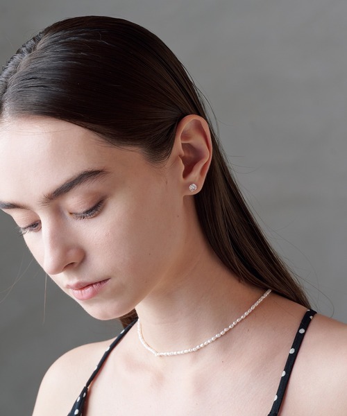 ALLURELLE(アリュレル)の「【ALLURELLE】silver925 キュービックジルコニアピアス L KNF-TP(ピアス(両耳用)・レディース・シルバー・L)」の4枚目の写真