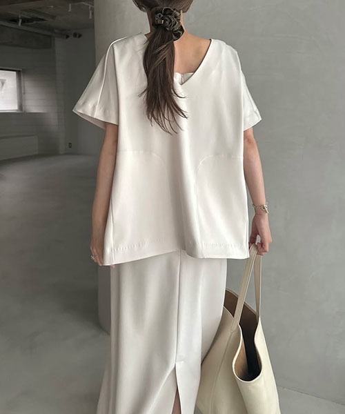 WILLFULLY（ウィルフリー）の「pocket design constructive kaftan tops（その他トップス・レディース・ブラック/チャコールグレー/ベージュ系その他・FREE）」の17枚目の写真