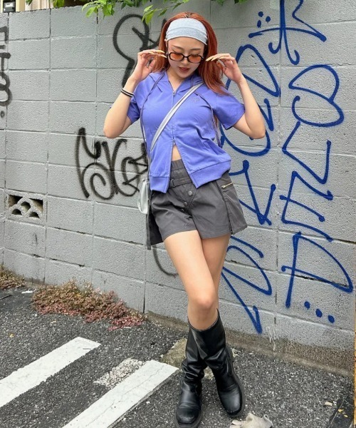 HTH(エイチティーエイチ)の「Assort Short sleeve zip hoodie(パーカー・レディース・パープル/グレー/マスタード・フリー)」の11枚目の写真