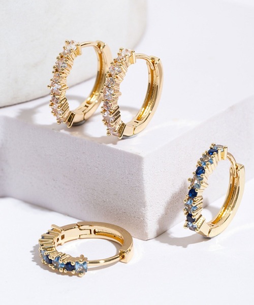 yu-ka(ユーカ)の「YU-KA:ジルコニアラインフープピアス zirconia line hoop pierce(ピアス(両耳用)・レディース・シルバー/シルバー系その他/ゴールド/ゴールド系その他・FREE)」の5枚目の写真