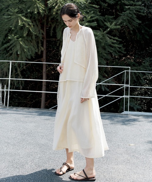 tageechita（タジチタ）の「【tageechita】レイヤードデザイン キャミワンピース（ワンピース・レディース・ライトベージュ・S/M/L）」の3枚目の写真