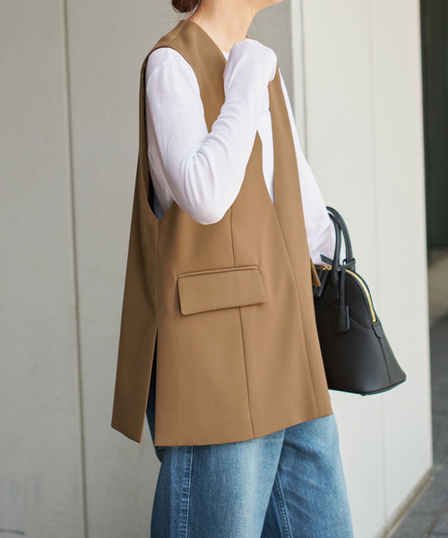Spick & Span（スピックアンドスパン）の「TWカルゼVネックベスト（ベスト・レディース・ブラック/キャメル・36/38）」の12枚目の写真
