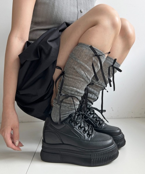 Shoes in Closet（シューズインクローゼット）の「+7.5㎝ 厚底 プラットフォーム インヒール サイドジップ スニーカー5951（スニーカー・レディース・ブラック×ブラック/ホワイト・LL/S/M/L）」の15枚目の写真