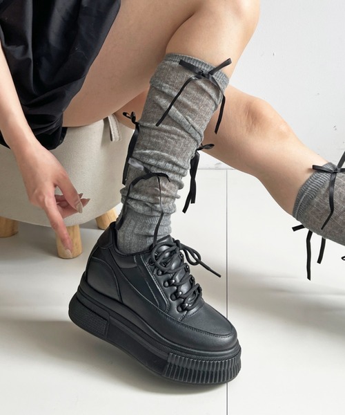 Shoes in Closet（シューズインクローゼット）の「+7.5㎝ 厚底 プラットフォーム インヒール サイドジップ スニーカー5951（スニーカー・レディース・ブラック×ブラック/ホワイト・LL/S/M/L）」の14枚目の写真