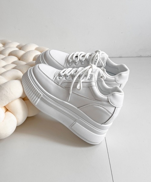 Shoes in Closet（シューズインクローゼット）の「+7.5㎝ 厚底 プラットフォーム インヒール サイドジップ スニーカー5951（スニーカー・レディース・ブラック×ブラック/ホワイト・LL/S/M/L）」の11枚目の写真