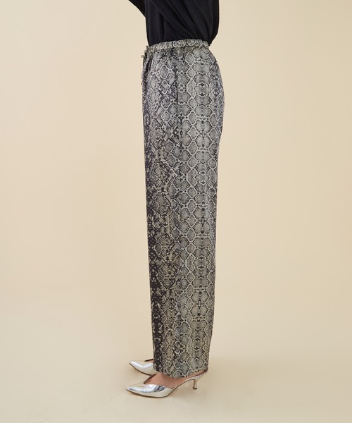 marmors(マルモア)の「【marmors】original python print pants(その他パンツ・レディース・グレー/ブラウン・36)」の17枚目の写真