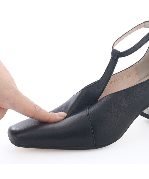 cava cava（サヴァサヴァ）の「ネックTストラップパンプス　1320685（パンプス・レディース・ブラック/グレイッシュベージュ/ボルドー・23cm/23.5cm/24cm/24.5cm/22.5cm）」の15枚目の写真