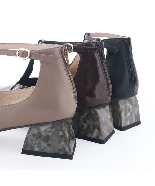 cava cava（サヴァサヴァ）の「ネックTストラップパンプス　1320685（パンプス・レディース・ブラック/グレイッシュベージュ/ボルドー・23cm/23.5cm/24cm/24.5cm/22.5cm）」の20枚目の写真