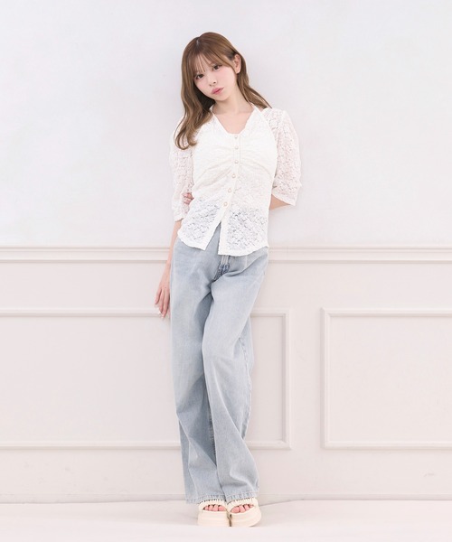 apres jour(アプレジュール)の「レイヤード風レーストップス(Tシャツ/カットソー・レディース・ブラック/オフホワイト・X-LARGE/フリー)」の6枚目の写真