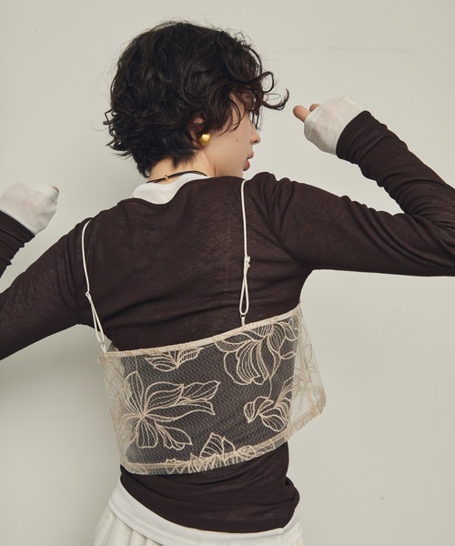 Trish(トリッシュ)の「チュール花柄刺繍ビスチェ(キャミソール・レディース・アイボリー/ブラック・MEDIUM)」の19枚目の写真