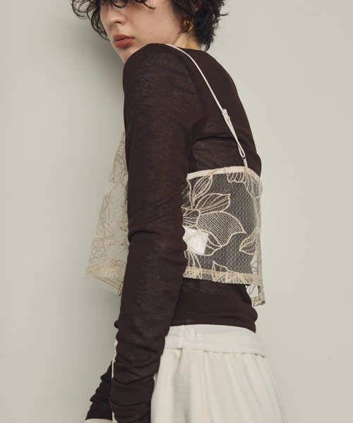 Trish(トリッシュ)の「チュール花柄刺繍ビスチェ(キャミソール・レディース・アイボリー/ブラック・MEDIUM)」の13枚目の写真