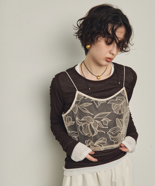 Trish(トリッシュ)の「チュール花柄刺繍ビスチェ(キャミソール・レディース・アイボリー/ブラック・MEDIUM)」の5枚目の写真