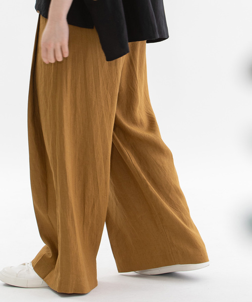 nop de nod(ノップドゥノッド)の「HEMPプリーツタックワイドパンツ(その他パンツ・レディース・キャメル/ブラック/ネイビー・M)」の12枚目の写真