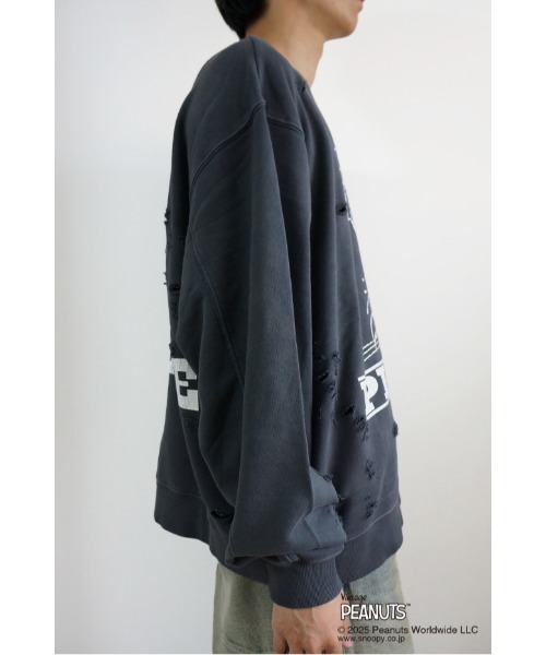 DISCOVERED(ディスカバード)の「PEANUTSxDISCOVERED DAMAGE PIGMENT DYED SWEAT(スウェット・メンズ・ブラック系その他2/ブラック系その他3/ブラック系その他・LARGE/SMALL)」の21枚目の写真