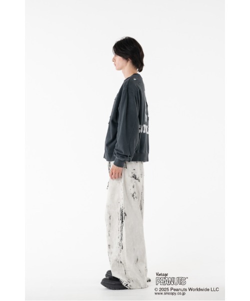 DISCOVERED(ディスカバード)の「PEANUTSxDISCOVERED DAMAGE PIGMENT DYED SWEAT(スウェット・メンズ・ブラック系その他2/ブラック系その他3/ブラック系その他・LARGE/SMALL)」の12枚目の写真