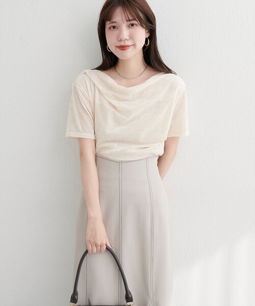 natural couture（ナチュラルクチュール）の「フロッキーメッシュドレープ半袖プルオーバー（Tシャツ/カットソー・レディース・ブラウン/グレイッシュベージュ/アイボリー/チャコールグレー/ブルー・FREE）」の8枚目の写真