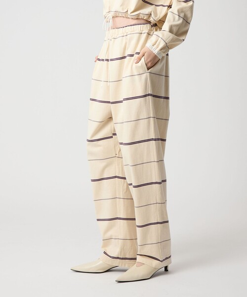 6(ロク)の「<6(ROKU)>コットン ワイド ボーダー イージーパンツ(その他パンツ・レディース・ダークグレー/オフホワイト・36/38)」の5枚目の写真