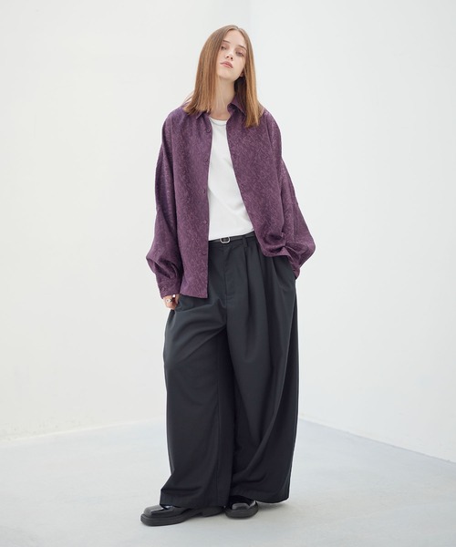 ASTRONOMY（アストロノミー）の「リッチドレープワイドシルエット短丈ドルマン長袖シャツ TPU/総柄ジャガード（シャツ/ブラウス・メンズ・ホワイト/ブルー系/チャコール/ブラック系/ブルーグレー/ブラック/ホワイト系/ワイン系/グレー系・XL/L/M/S）」の16枚目の写真