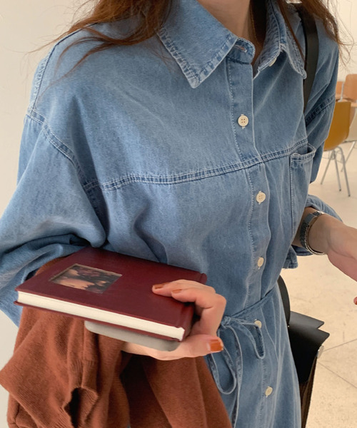 2ly2(トゥーリートゥー)の「デニムシャツワンピ(ワンピース・レディース・ブルー/ネイビー・FREE)」の18枚目の写真