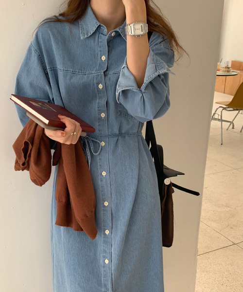 2ly2(トゥーリートゥー)の「デニムシャツワンピ(ワンピース・レディース・ブルー/ネイビー・FREE)」の19枚目の写真