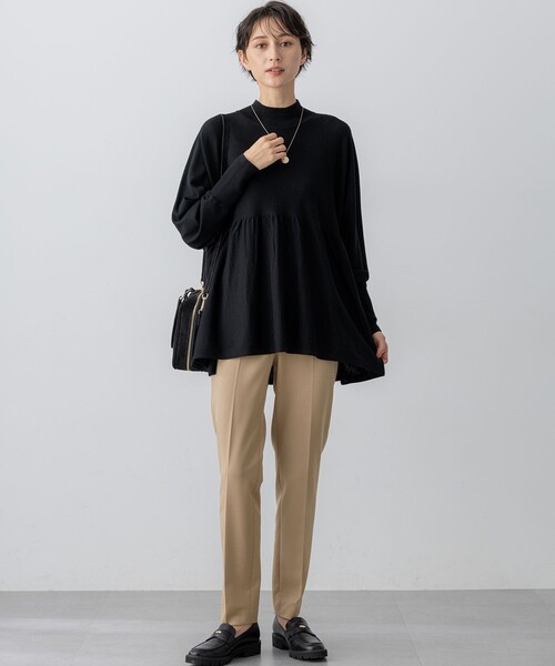 23区(ニジュウサンク)の「TRストレッチギャバ テーパード パンツ(その他パンツ・レディース・ブラック系/アイボリー系/グレー系/黄土色系/ホワイト系・40/38/36/42)」の20枚目の写真