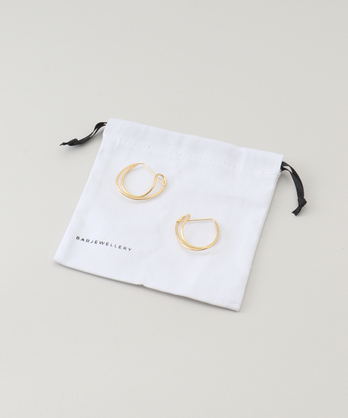 IENA(イエナ)の「BAR Jewellery/バージュエリー CROSSED PATHS PIERCE ピアス(両耳)(ピアス(両耳用)・レディース・ゴールド・FREE)」の5枚目の写真