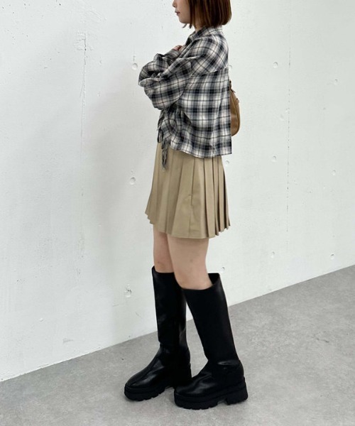 archives（アルシーヴ）の「チェックショートドロストシャツ（シャツ/ブラウス・レディース・ブラック/ブラウン/ブルー・MEDIUM）」の17枚目の写真