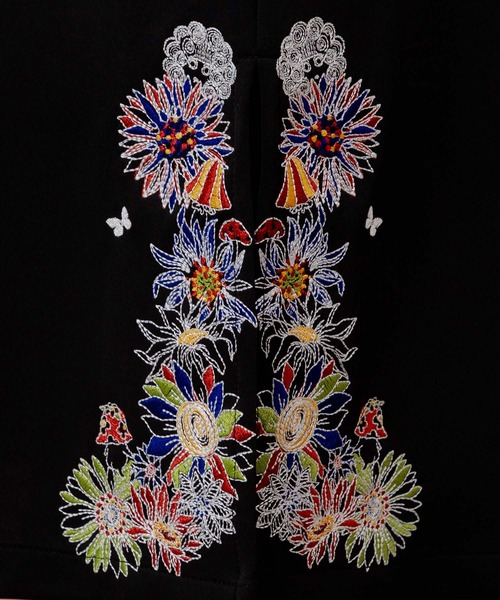 153622：花柄刺繍ジャージワンピース（ジャンパースカート