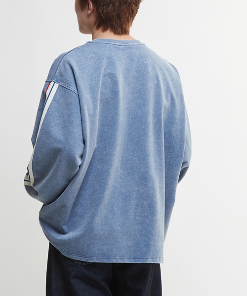 CONVERSE TOKYO（コンバーストウキョウ）の「SIDE LINE INLAY SWEAT（スウェット・レディース・ブルー/ピンク/スミクロ・SMALL/MEDIUM）」の19枚目の写真