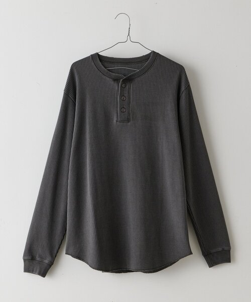 WHIMSIC（ウィムジック）の「【WHIMSIC】サーマル ヘンリーネックTシャツ（Tシャツ/カットソー・レディース・チャコールグレー/ホワイト・FREE）」の6枚目の写真